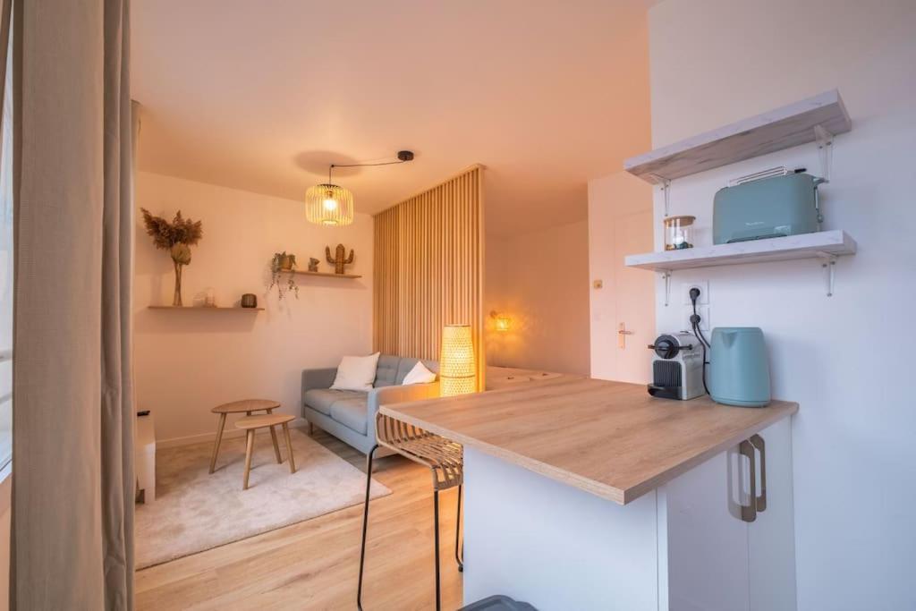 Le Jeroboam Apartment Reims Exterior photo